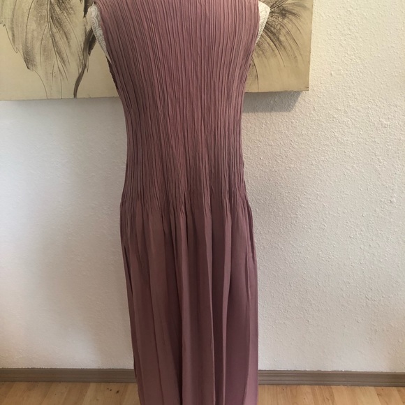 Karomov style dress with pockets. Mauve. - Picture 2 of 4